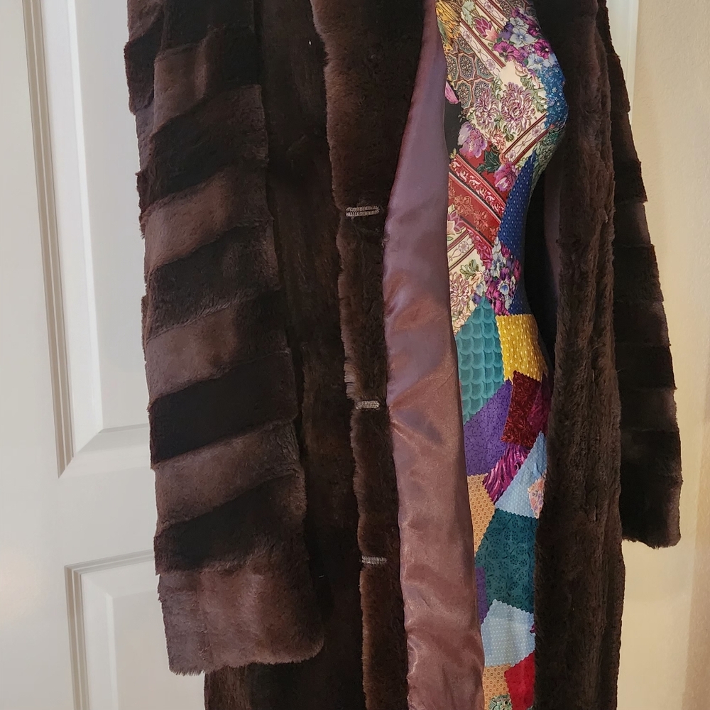 Vintage HODDERS Brown Sheared Beaver Fur Coat, Lightweight - Picture 6 of 13
